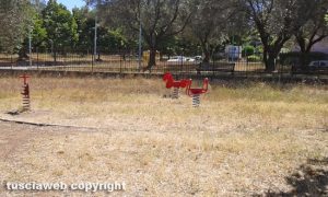Viterbo - Giardini dell'Ellera nel degrado