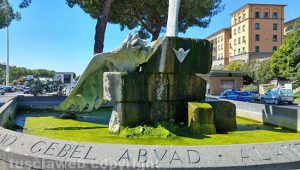 Viterbo - Fontana al Sacrario nel degrado