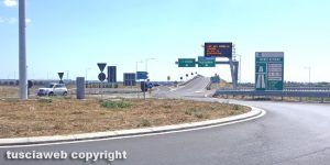 I cartelli sulla Tirrenica