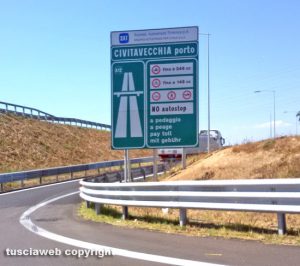 I cartelli sulla Tirrenica