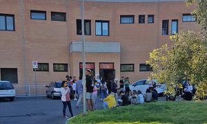 Terremoto - La fila al centro trasfusionale a Belcolle