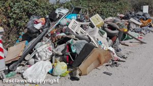 Bagnaia - Isola ecologica in strada Novepani