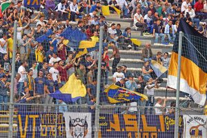 Sport - Calcio - Viterbese - La curva gialloblù