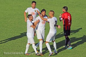 Sport - Calcio - Viterbese - L'esultanza di Sforzini dopo il 3-1
