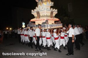 Viterbo - Santa Rosa - Minimacchina del Pilastro - I minifacchini e Spirale di fede