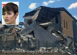 Terremoto - Pescara del Tronto distrutta - Nel riquadro Alice Sabatini