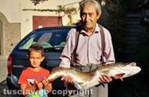 Mario Volpi e il suo luccio da dieci chili