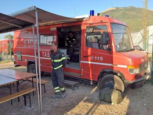 Terremoto nel centro Italia - Il campo base dei vigili del fuoco