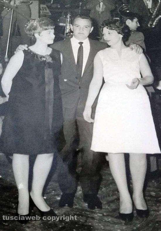 Viterbo - Come eravamo - Carnevale al teatro dell'unione nel 1967