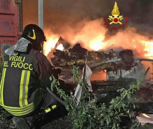 Civitavecchia - L'intervento dei vigili del fuoco