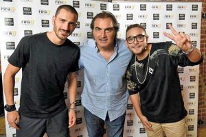 Sport - Calcio - Leonardo Bonucci con Pierluigi Pardo e Rocco Hunt