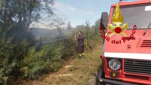Civitavecchia - L'intervento dei vigili del fuoco