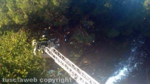 Viterbo - L'intervento dei vigili del fuoco al Sacrario