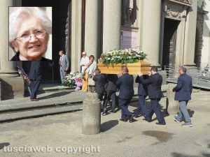 Viterbo - I funerali alla Trinità - In alto a sinistra Felice Ribeca