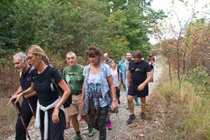 Vie dell'esilio di Santa Rosa - Gruppo in cammino