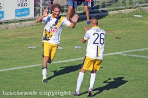 Sport - Calcio - Viterbese - L'esultanza di Marano dopo il 2-0