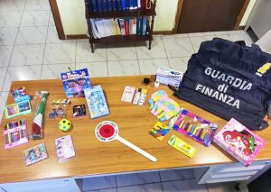 Viterbo - Guardia di finanza - La merce sequestrata