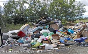 Viterbo - L'isola ecologica ai mercati generali
