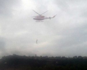 Maltempo - Tarquinia - I vigili del fuoco salvano un uomo