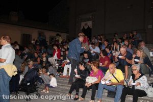 La fagiolata sotto la macchina 