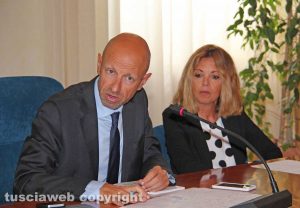 Il rettore Alessandro Ruggieri e la direttrice amministriva Alessandra Moscatelli