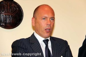 Il capo della mobile Fabio Zampaglione