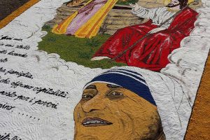 San Lorenzo Nuovo - L'uscita straordinaria del Crocifisso