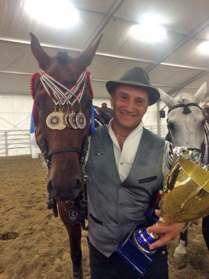 Paolo Sensi e il cavallo NavartPaolo Sensi e il cavallo Navart