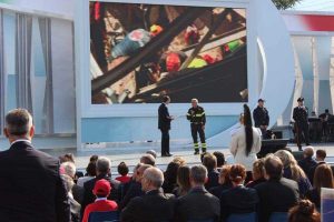 Il capo squadra Gianluca Cannone, del comando provinciale di Viterbo su Rai 1
