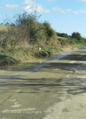 Acquapendente - Le condizioni della SR2 km 141 in direzione Siena