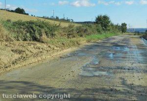 Acquapendente - Le condizioni della SR2 km 141 in direzione Siena