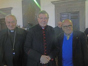 Viterbo - Il vescovo Fumagalli, il cardinale Pelle e il console Touring Ceniti