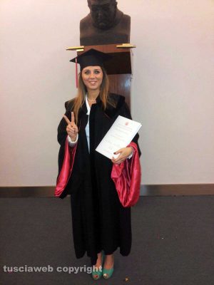  Laurea in "Medicina e Chirurgia" per Angela Fontana