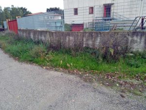 Grotte Santo Stefano - La zona artigianale nel degrado