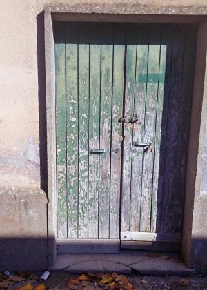 Viterbo - I bagni al cimitero San Lazzaro