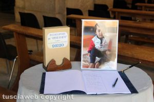 Orte - Il funerale del piccolo Diego Romagnoli