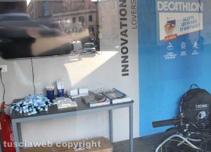 Viterbo - Decathlon - Lo stand agli Almadiani