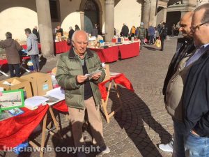 Viterbo - Il terzino Antonio Capotosti a PaperOnly