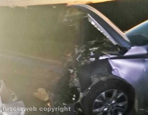 Viterbo - Scontro fra auto sulla Teverina, tre feriti