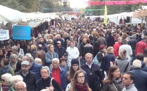 Il Mercato di Forte dei Marmi a Milano