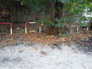 Viterbo - Il parcheggio di fronte a pratogiardino Lucio Battisti