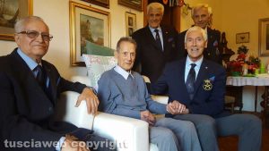 L'associazione Arma Aeronautica festeggia i 100 anni di Giuseppe Curioni 