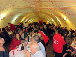 Cana di solidarietà alla cantina