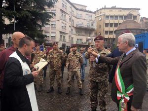 Il sindsco con la fiaccola 