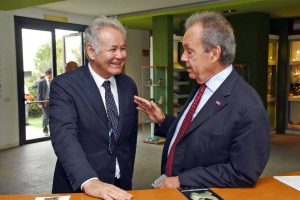 L'ambasciatore turco Aydin Adnan Sezgin e il presidente della fondazione Vulci Carmelo Messina