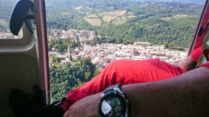 Un'immagine dall'elicottero dei vigili del fuoco all'indomani del sisma del 24 agosto 