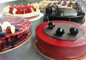 Tarquinia - Dolci della pasticceria Belle Hélène