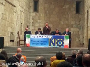 Tuscania - L'incontro per il No del centrodestra