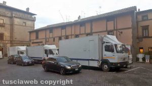 Vignanello - La troupe in piazza 