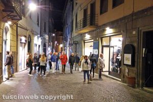 Viterbo - Via Saffi - I nuovi negozi